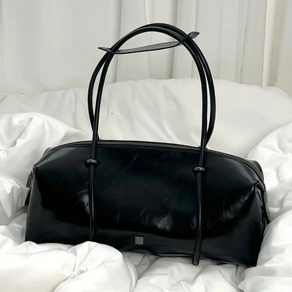 Noir Pillow Bag